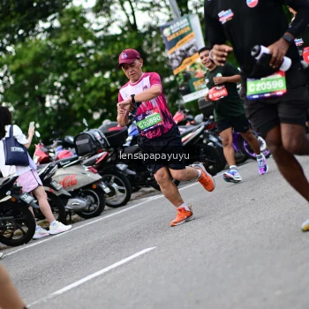 Runner Photo 4133968