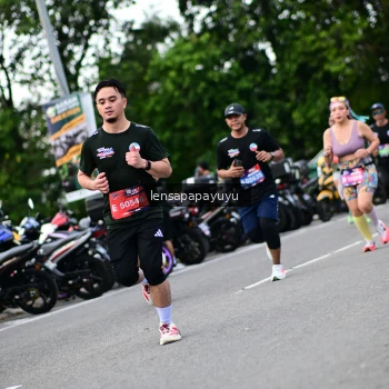 Runner Photo 4133979