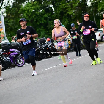 Runner Photo 4133980