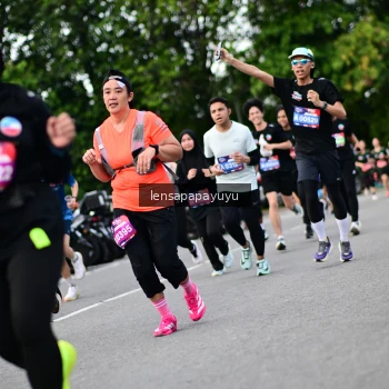 Runner Photo 4133998
