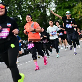 Runner Photo 4133999