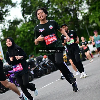 Runner Photo 4134006