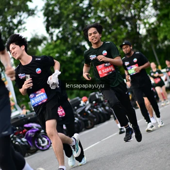 Runner Photo 4134008