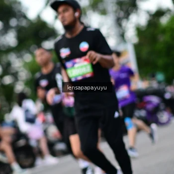 Runner Photo 4134013