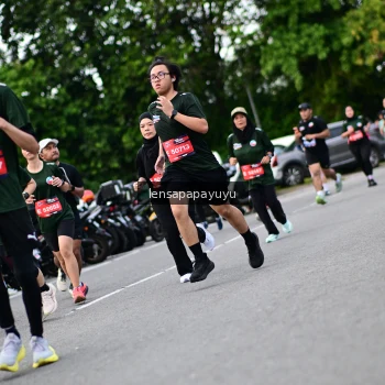 Runner Photo 4134027
