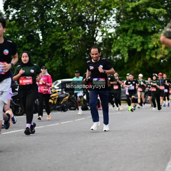 Runner Photo 4134042