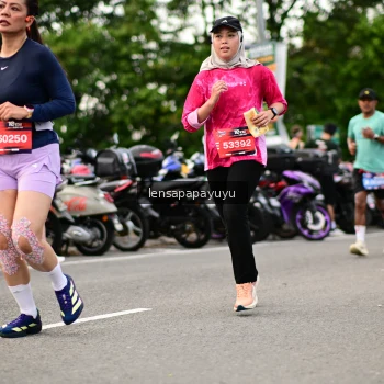 Runner Photo 4134043