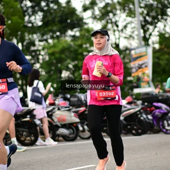 Runner Photo 4134048