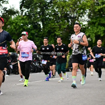 Runner Photo 4134066