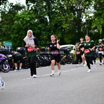 Runner Photo 4134071
