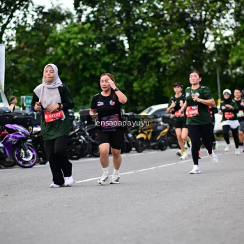 Runner Photo 4134082
