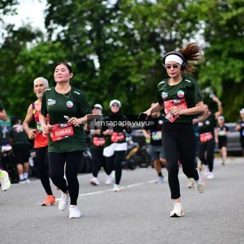 Runner Photo 4134083
