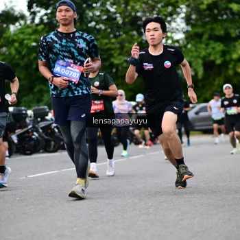 Runner Photo 4134095