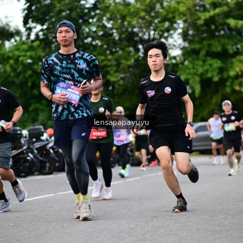 Runner Photo 4134099