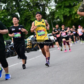 Runner Photo 4134121