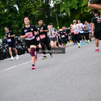 Runner Photo 4134125