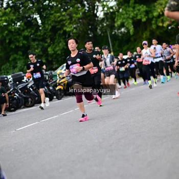 Runner Photo 4134129