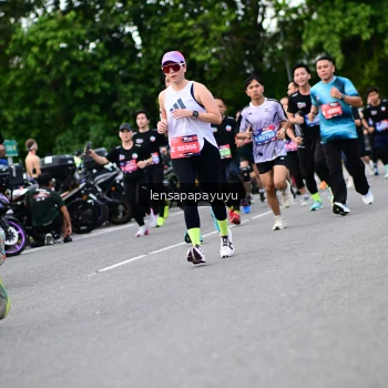 Runner Photo 4134136