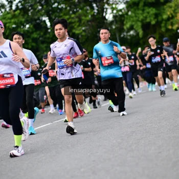 Runner Photo 4134147