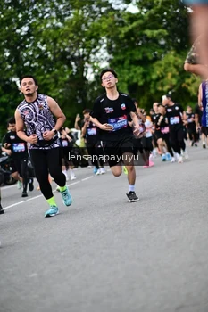 Runner Photo 4134151