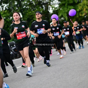 Runner Photo 4134168