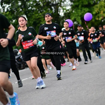 Runner Photo 4134170