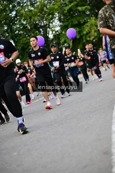 Runner Photo 4134181