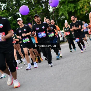 Runner Photo 4134184