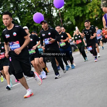 Runner Photo 4134187