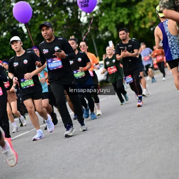 Runner Photo 4134189