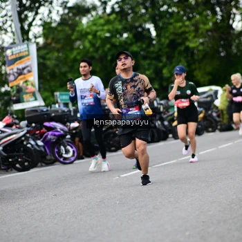 Runner Photo 4134215