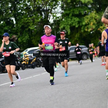 Runner Photo 4134216