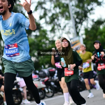 Runner Photo 4134236