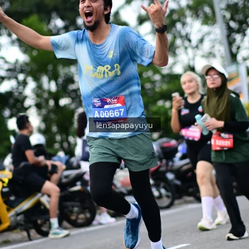 Runner Photo 4134239