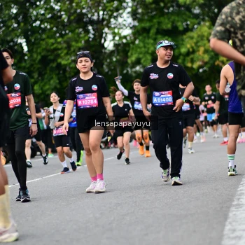 Runner Photo 4134246