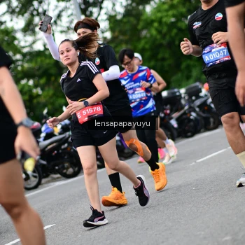 Runner Photo 4134260