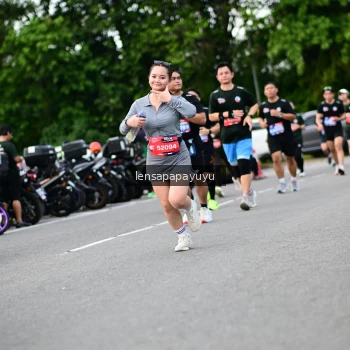 Runner Photo 4134261
