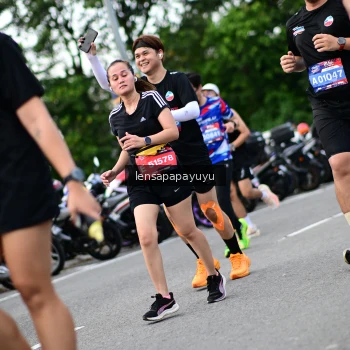 Runner Photo 4134263