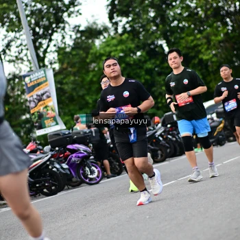 Runner Photo 4134270