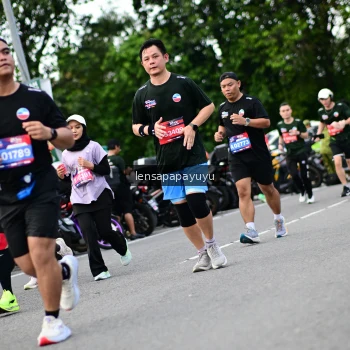 Runner Photo 4134279
