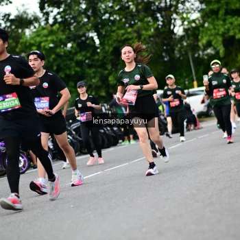 Runner Photo 4134297