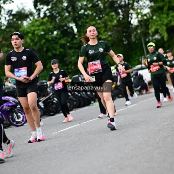 Runner Photo 4134300