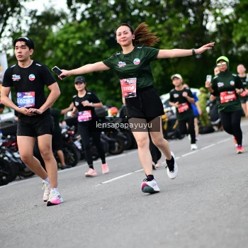 Runner Photo 4134303