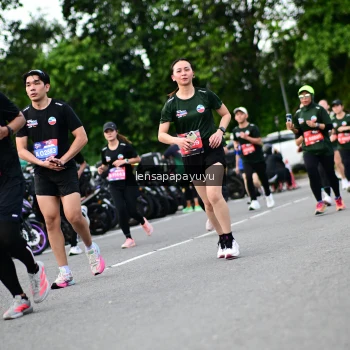 Runner Photo 4134304