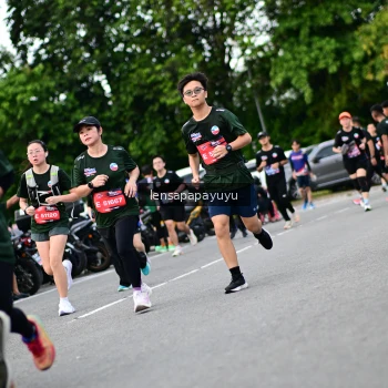 Runner Photo 4134314
