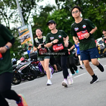 Runner Photo 4134322