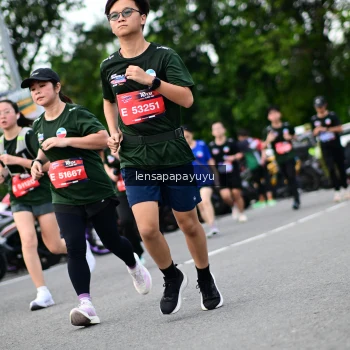 Runner Photo 4134323