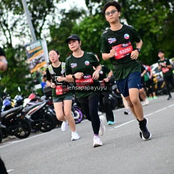 Runner Photo 4134325