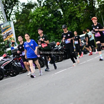 Runner Photo 4134328