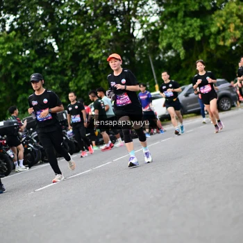Runner Photo 4134334